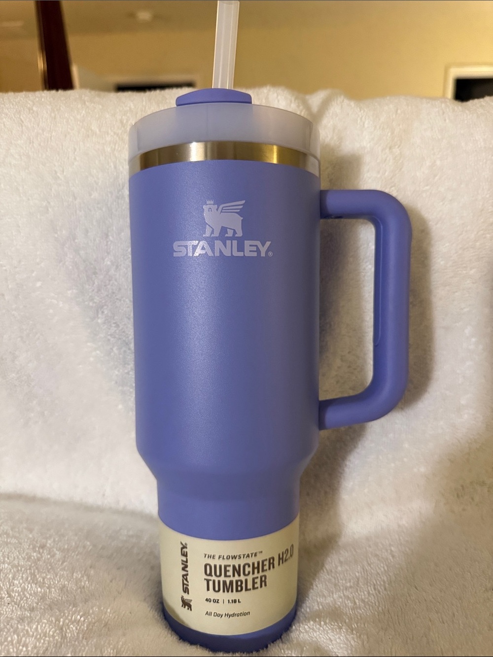 Stanley Lavender Insulated Quencher H2.0 Tumbler with Handle and Straw NWT